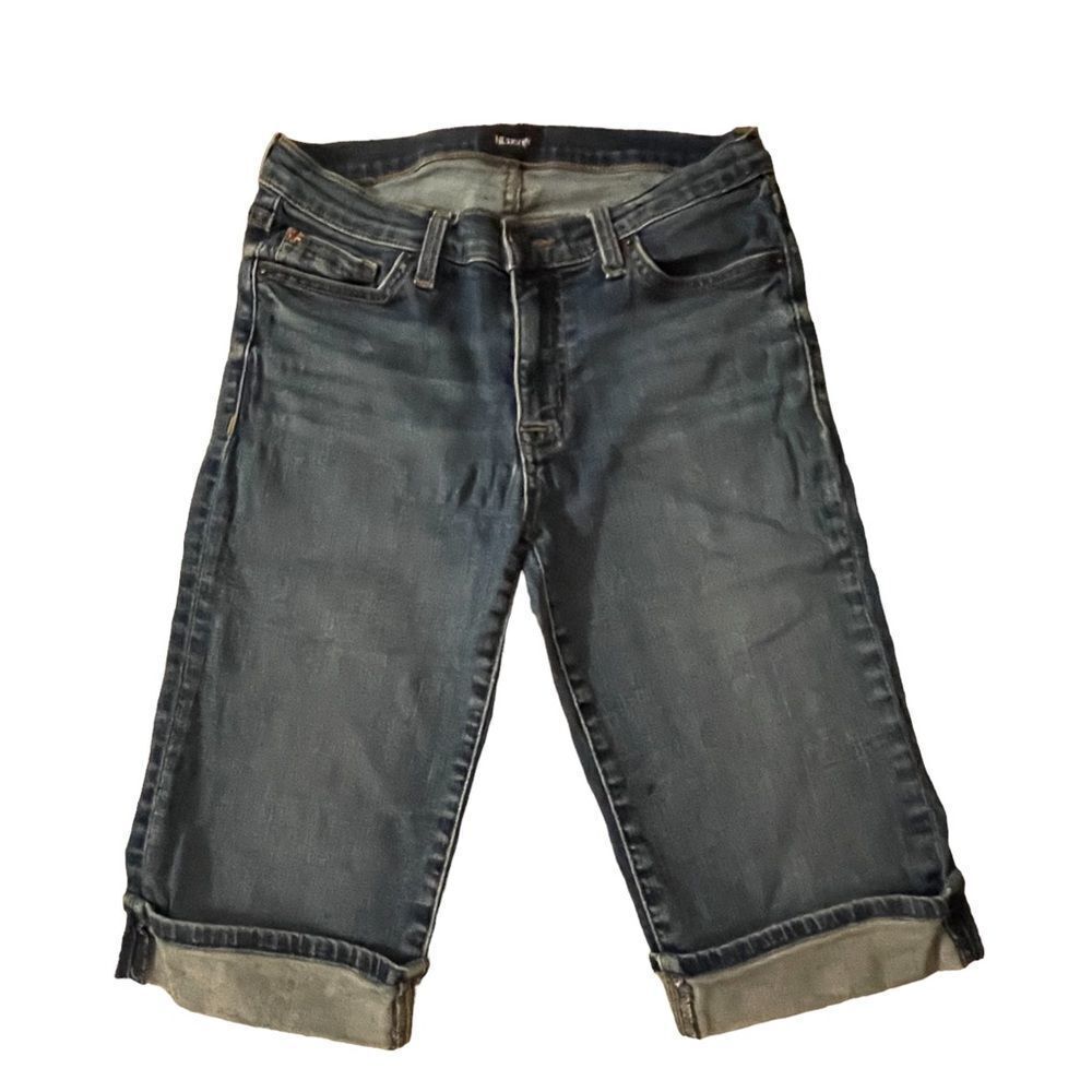 Hudson ~ Denim Amelia Cuffed knee shorts ~ size 27
